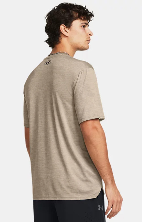 T-Shirt - UA Tech™ Vent Short